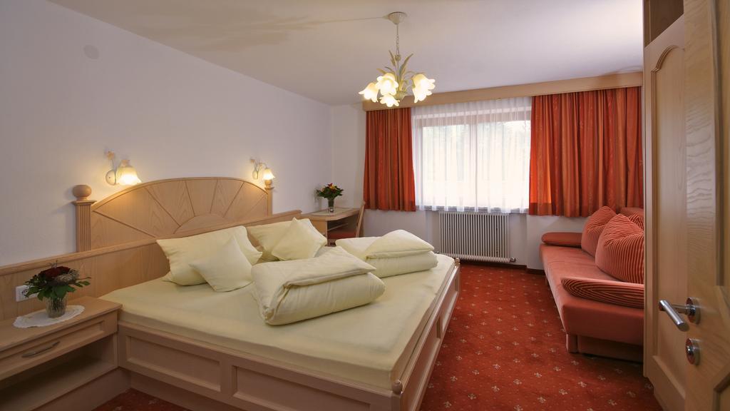 Komfort-Apartments Zufriedenheit Leutasch Room photo